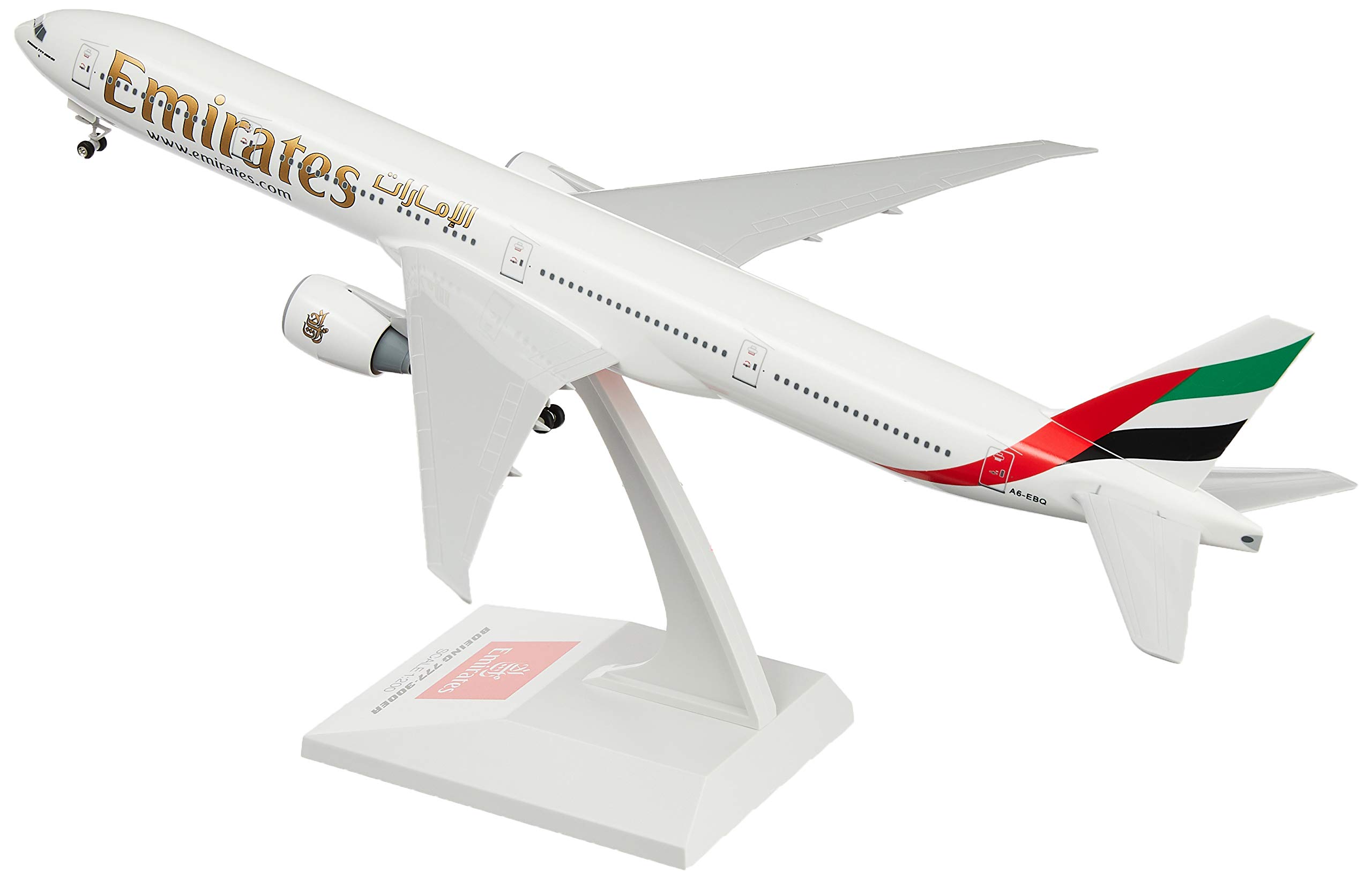 Amazon | SKY MARKS 1/200 777-300ER エミレーツ航空 ギア付 完成品