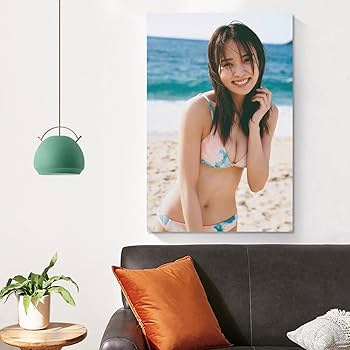Amazon.co.jp: 小林由依 美少女水着写真ポスター (9) キャンバス 芸術