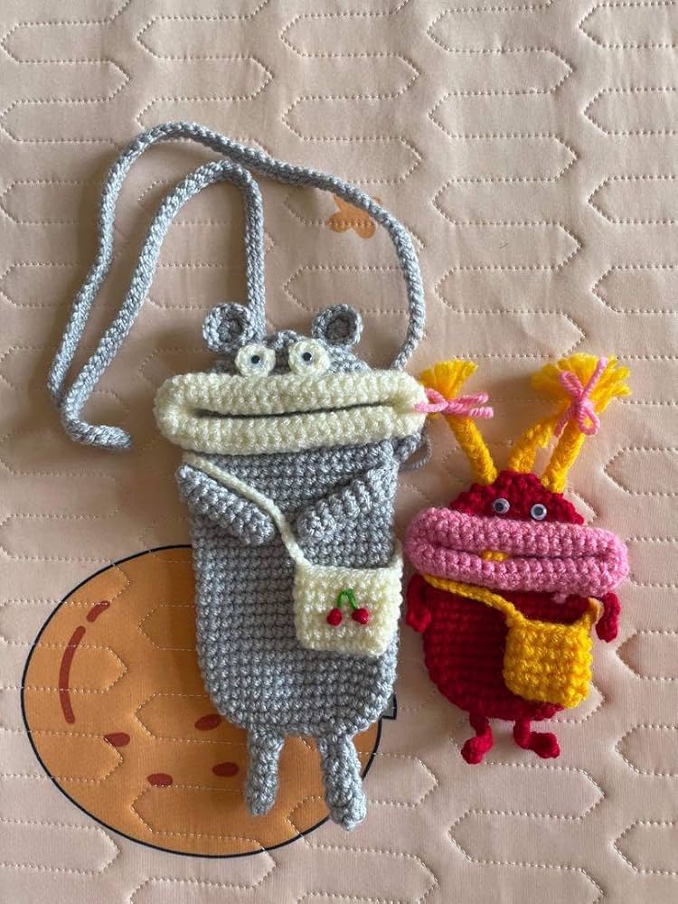 Amazon.co.jp: セット パクパクモンスター スマホポーチ キーケース