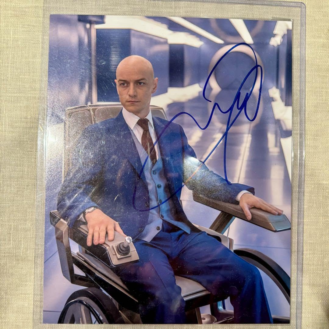 Amazon.co.jp: ジェームズ マカヴォイ サインポスター 東京コミコン