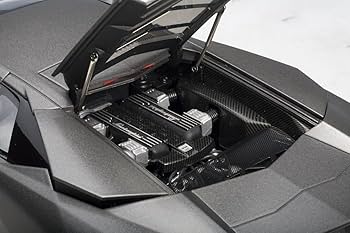 Amazon | AUTOart 1/18 ランボルギーニ レヴェントン グレー 完成品
