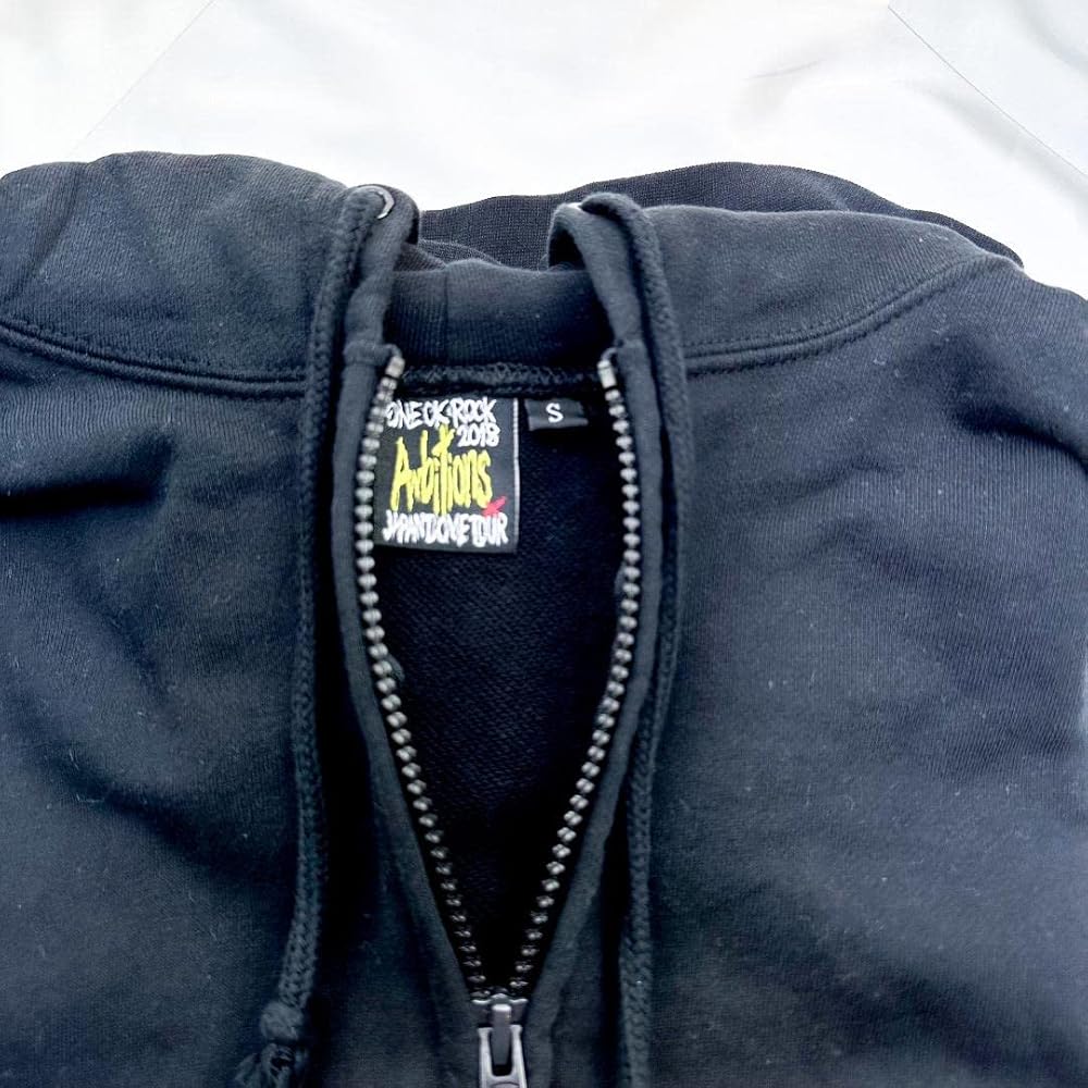 Amazon.co.jp: ONE OK ROCK AMBITIONS パーカー ブラック Sサイズ