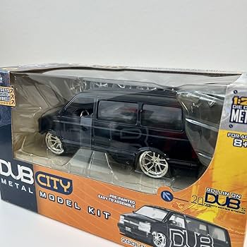 Amazon | 未開封 Jada TOYS DUB CITY 1/24 CHEVY ASTRO VAN 2001 Black