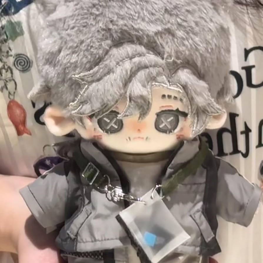 Amazon.co.jp: 第五人格 納棺師 ぬいぐるみ 非公式 20cm 骨組み入り