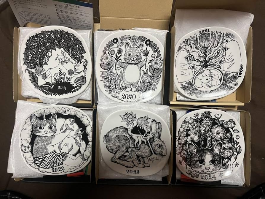 Amazon.co.jp: ヒグチユウコ ボリス雑貨店 イヤープレート : ホーム