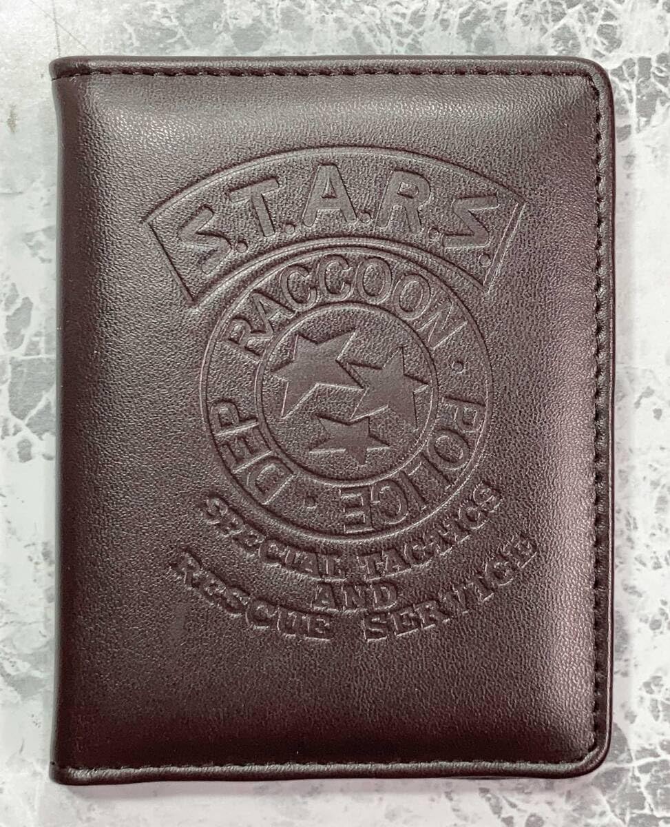 Amazon.co.jp: 「バイオハザード アルバート・ウェスカーの警察手帳