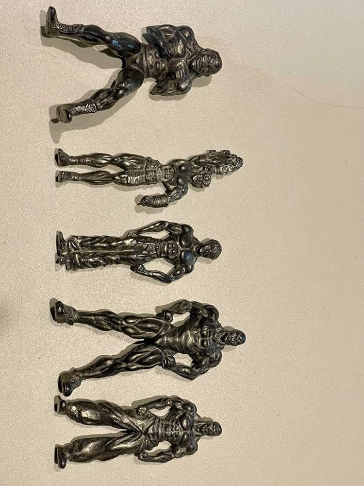 Amazon.co.jp: グラップラー刃牙 メタルフィギュア 5体 セット 範馬刃