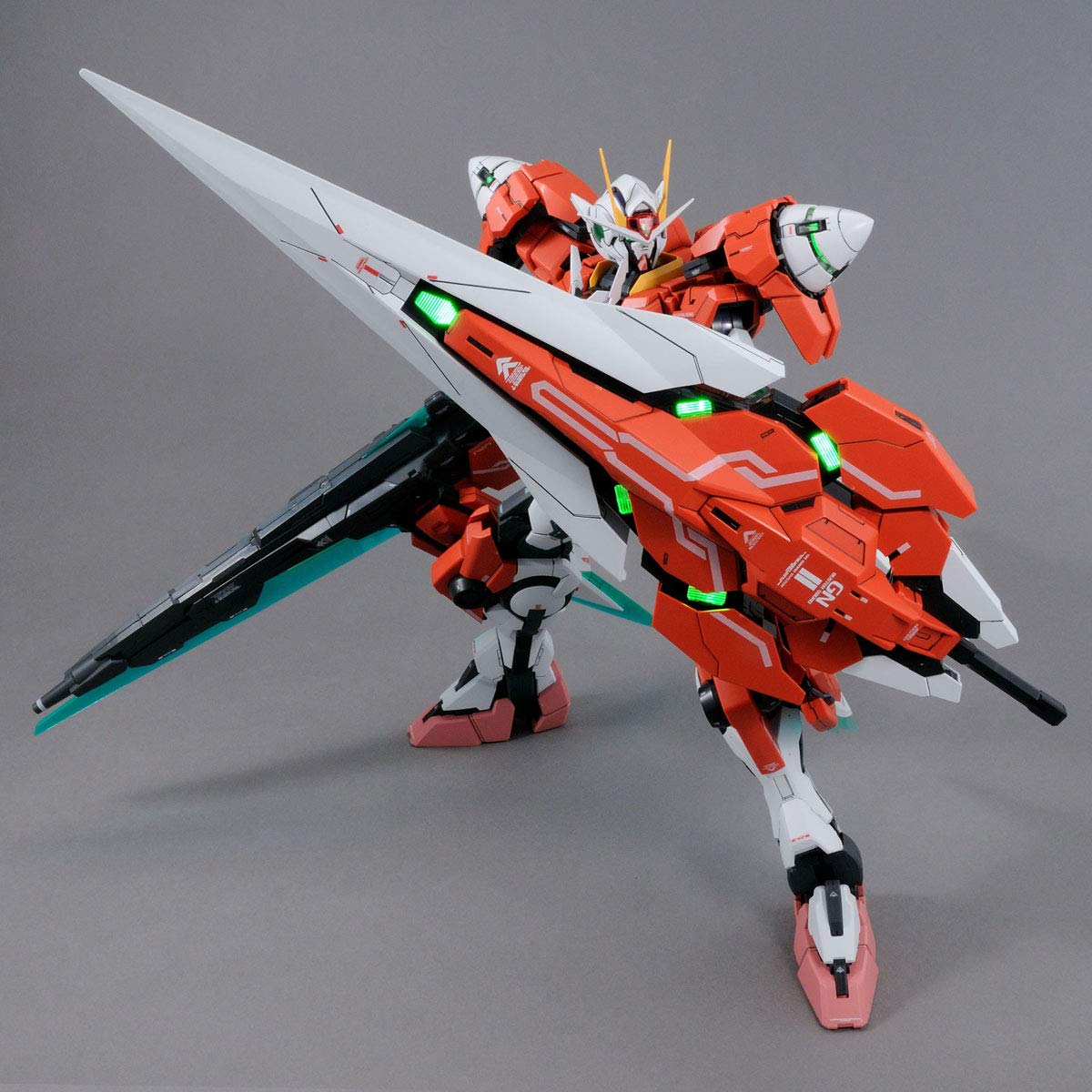 Amazon | PG 1/60 ダブルオーガンダムセブンソード／G