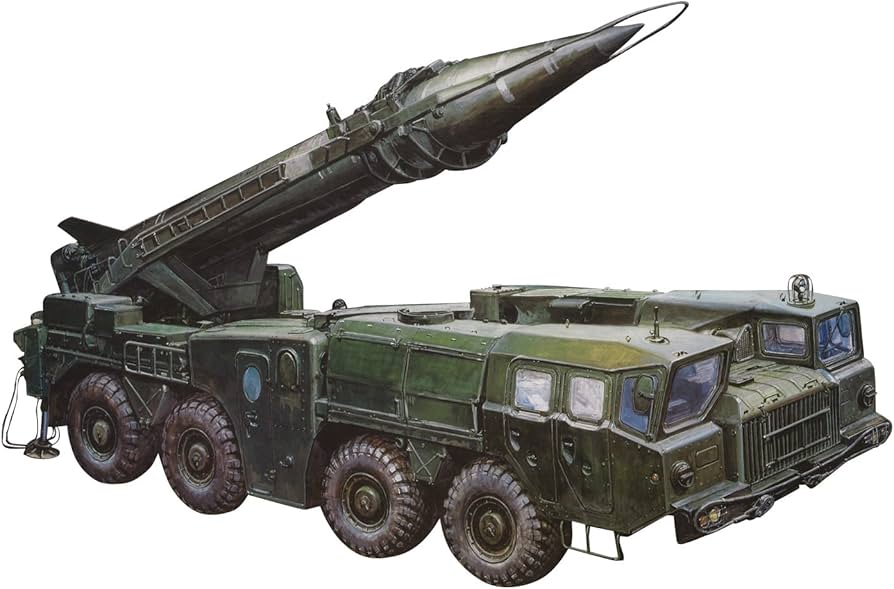 1/35 SS-1c Scud B w / MAZ-543 TEL plastic model DR3520: Home