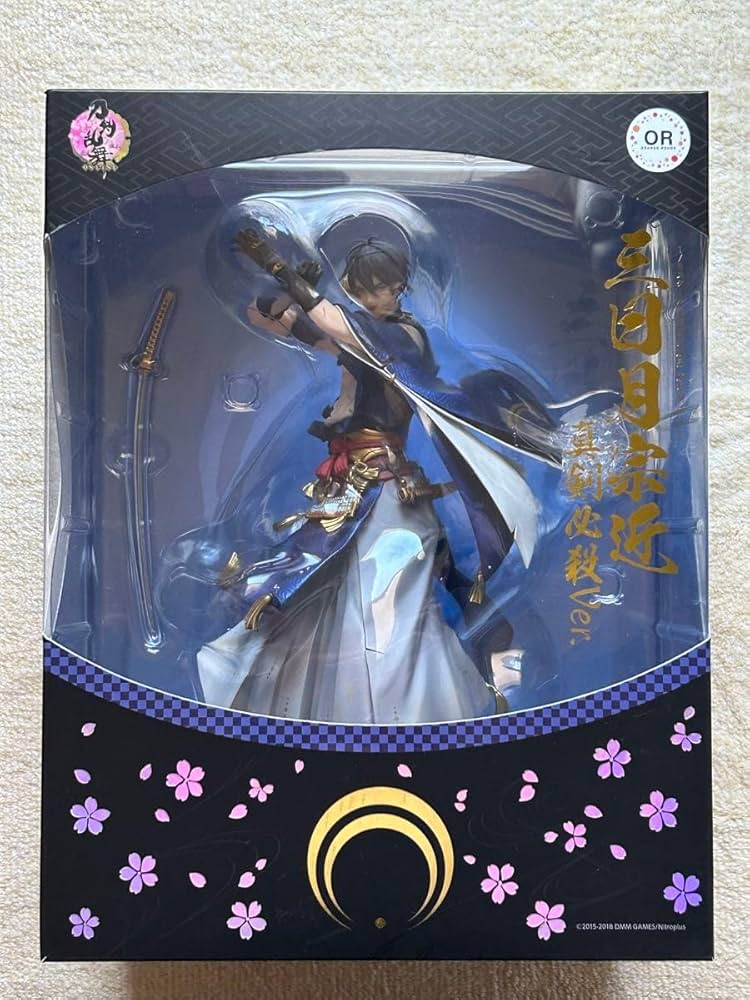 Amazon.co.jp: 刀剣乱舞-ONLINE- 三日月宗近 真剣必殺Ver. （1 8