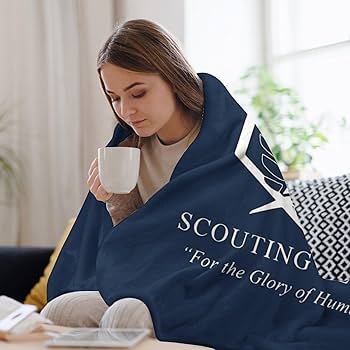 Amazon｜毛布 進撃の巨人 調査兵団 ブランケット ひざ掛け 掛け毛布