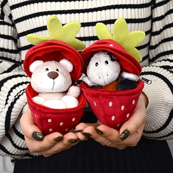 Amazon.co.jp: [ニキ] キーリング クラシックベア2024 ベア+イチゴ