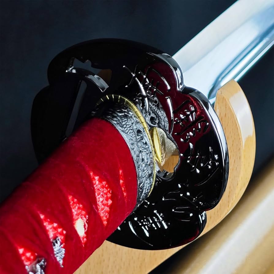 Amazon | しのびや 模造刀 へし切長谷部 黒田官兵衛拵え (刀・鞘・刀拭