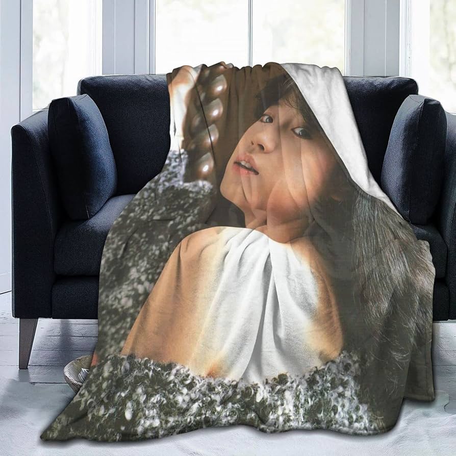 Amazon｜中森明菜 毛布 ブランケット 掛け毛布 フランネル ふわふわ