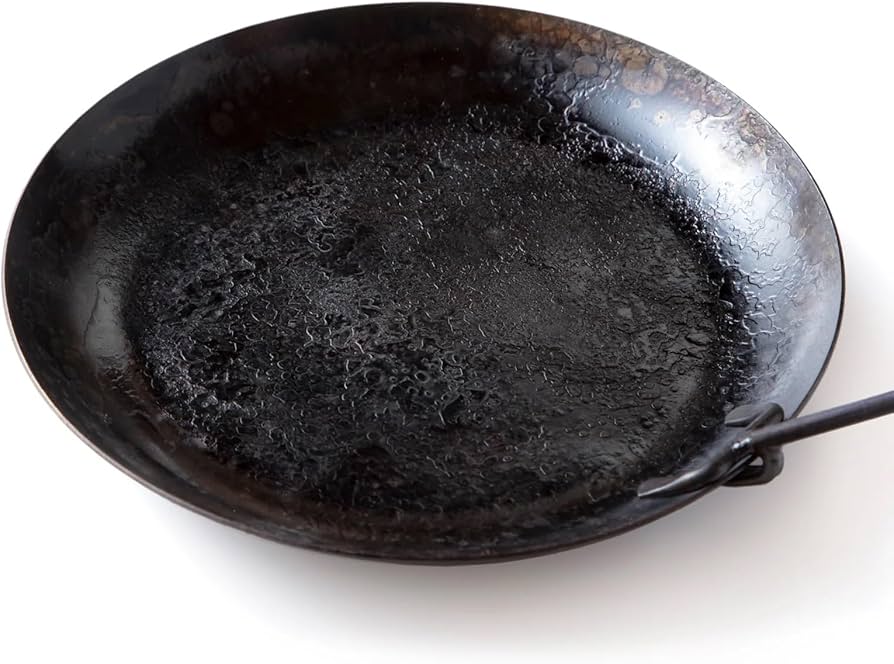 Amazon | タキビズム フライパンディッシュ (大) 鉄 皿 キャンプ