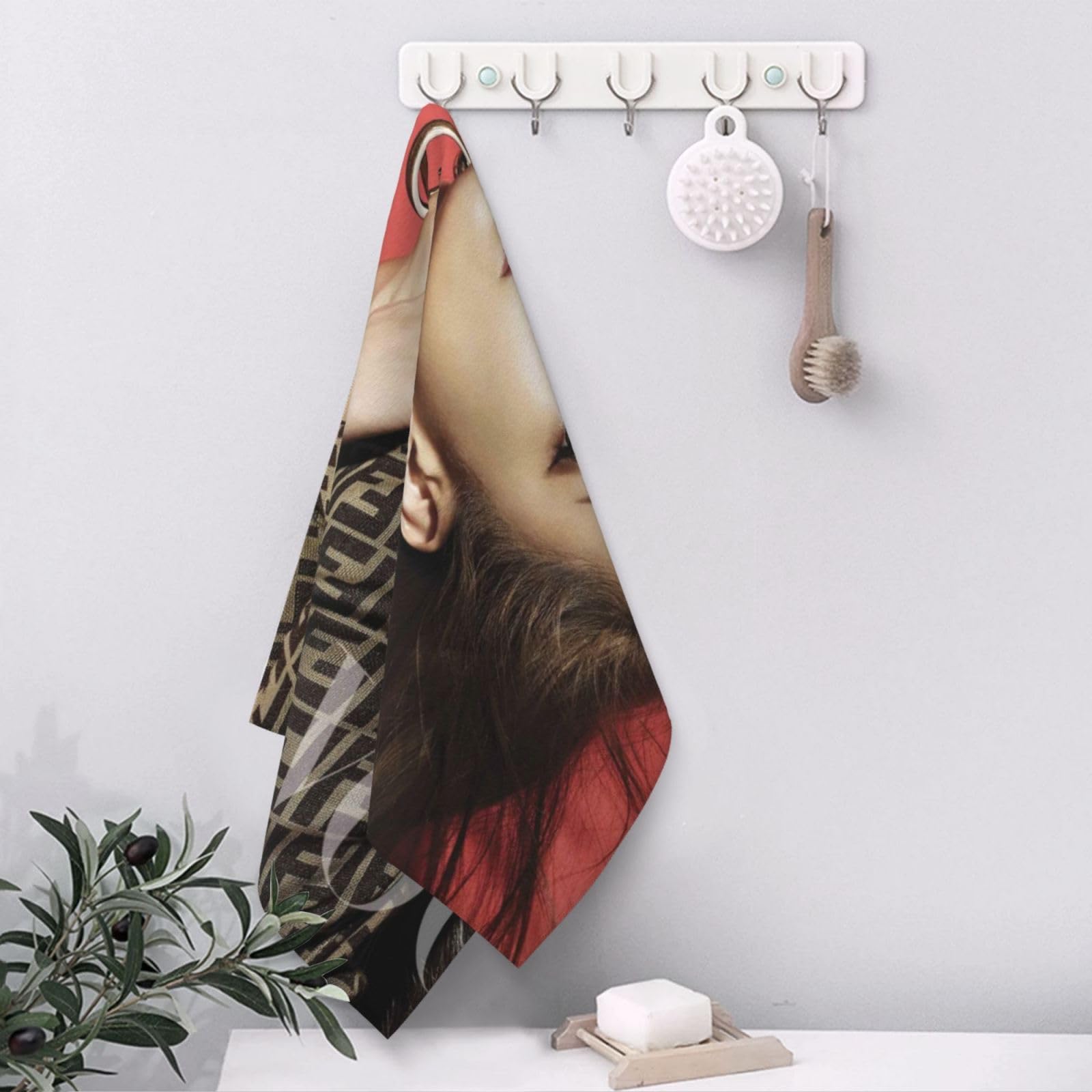 Amazon｜安室 奈美恵3 フェイス タオル フェイスタオル 薄手 速乾 高速