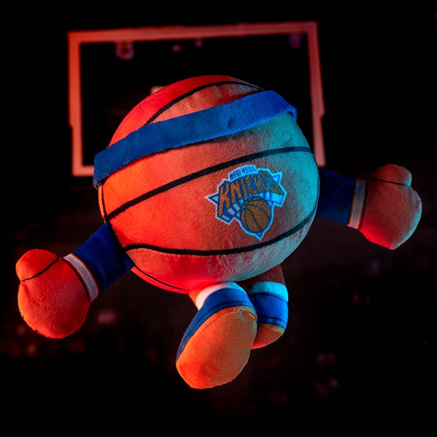 Amazon.com: Bleacher Creatures New York Knicks 8
