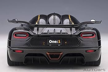 Amazon | AUTOart 1/18 ケーニグセグ One:1 カーボンブラック/ゴールド