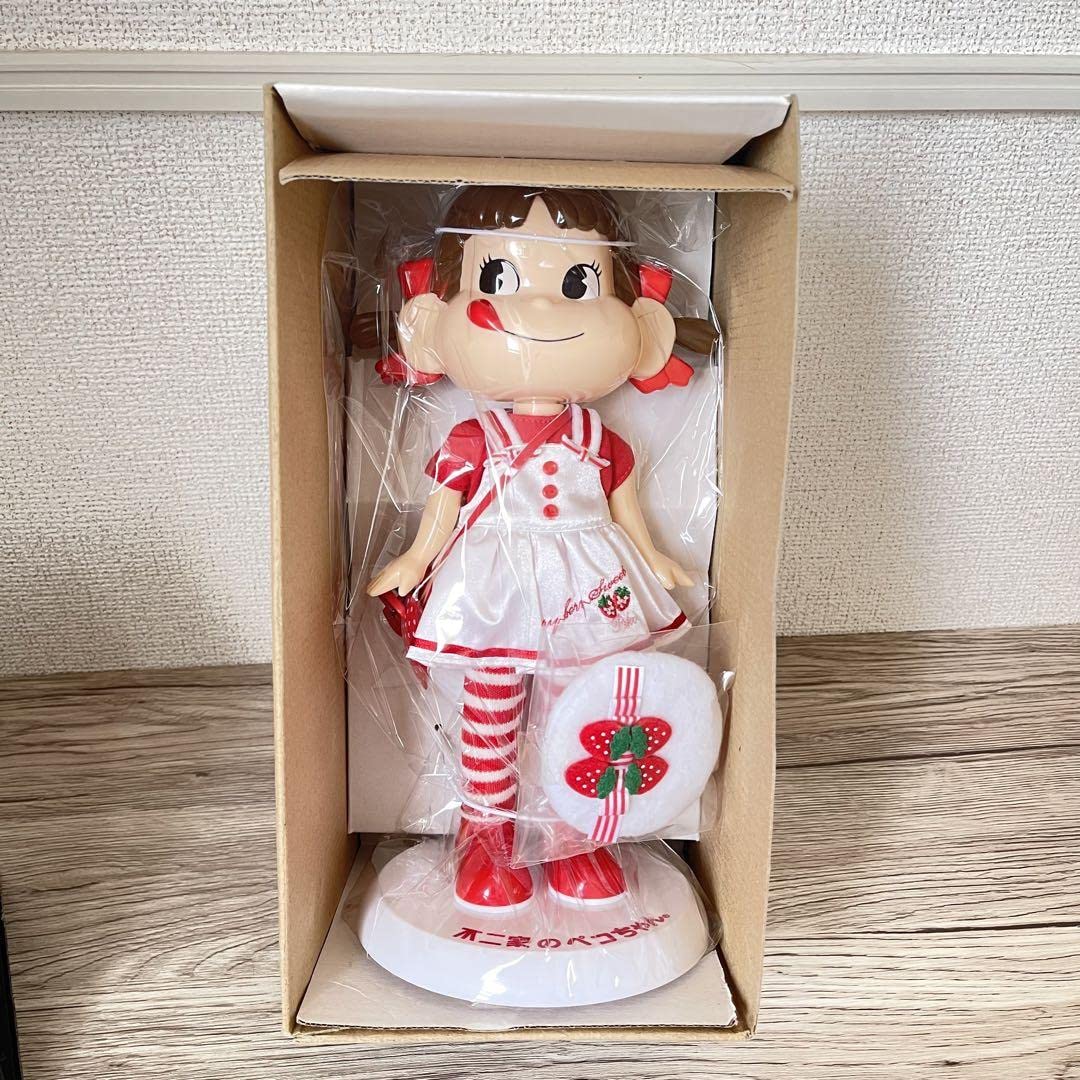 Amazon | 卓上ペコちゃん 苺フェアバージョン 第1弾 不二家 懸賞品
