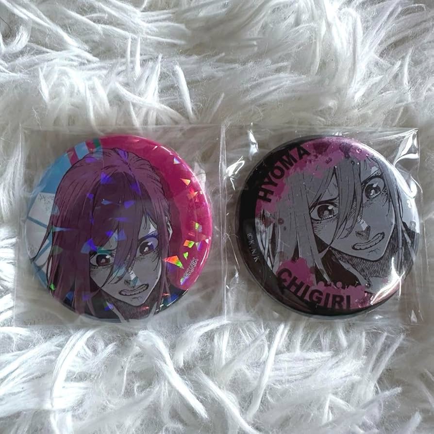 Amazon.co.jp: 初販千切豹馬 ジュエリー缶バッジ ホログラム缶バッジ