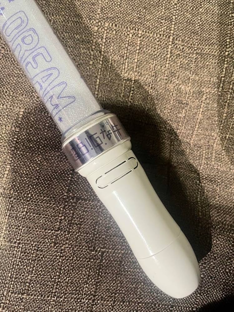 Amazon.co.jp: M!LK MowMowDREAM カラーチェンジ ペンライト : 産業