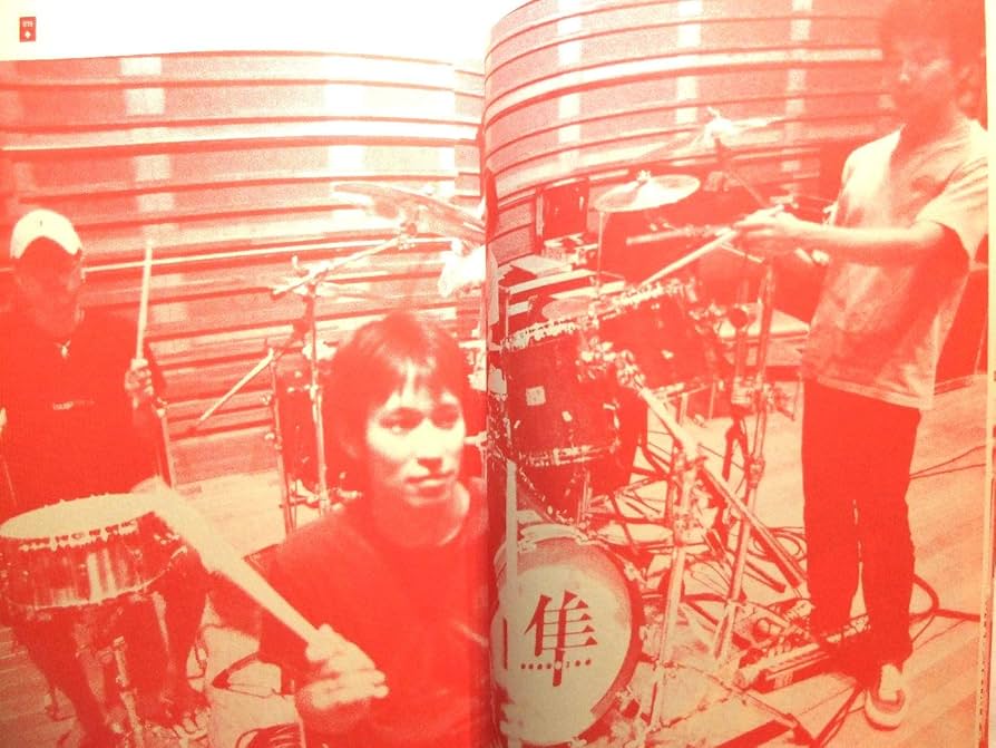 Amazon | SPITZ HAYABUSA JAMBOREE TOUR “純情2001” パンフレット