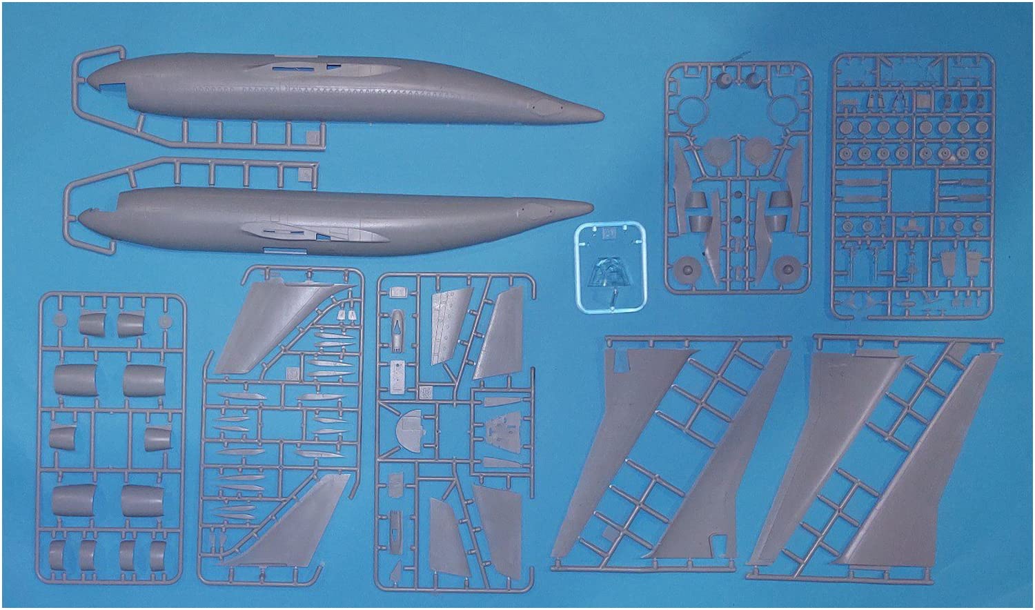 Amazon | ミクロミル 1/144 エアバス A310-300 PWエンジン搭載機 北