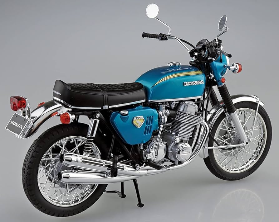 Amazon.com: Honda Dream CB750 Four 1969 1:12 Scale Model Kit