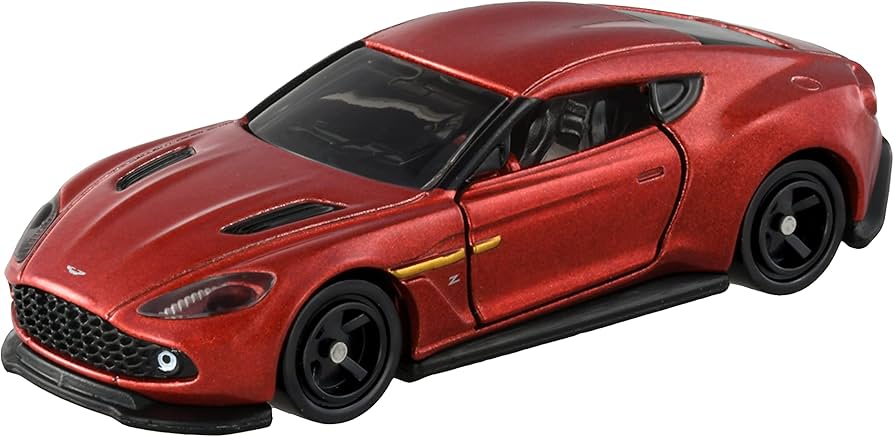 Amazon.co.jp: Takara Tomy Tomica No. 10 Aston Martin Vanquish