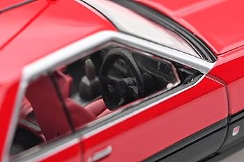 トミカリミテッドヴィンテージ スカイラインのすべて 赤/黒