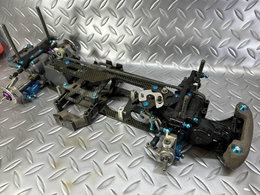 Amazon.co.jp: タミヤTAMIYA TA03F アルミパーツ カーボンシャーシ