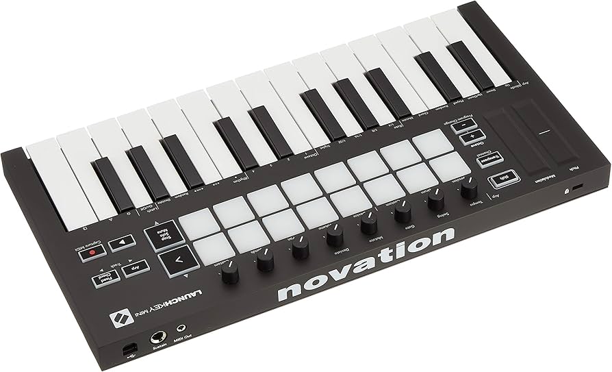 Amazon | NOVATION ノベーション MIDIキーボード/コントローラー 25鍵
