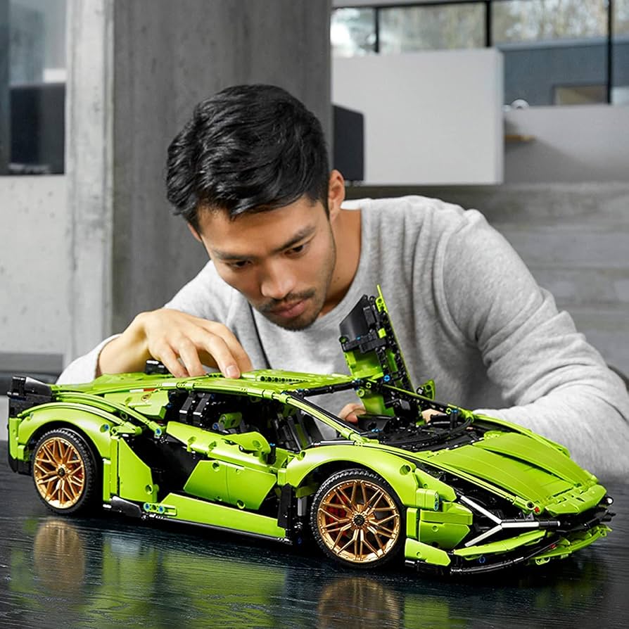 Amazon.co.jp: LEGO Technic Lamborghini Sián FKP 37 (42115), Model
