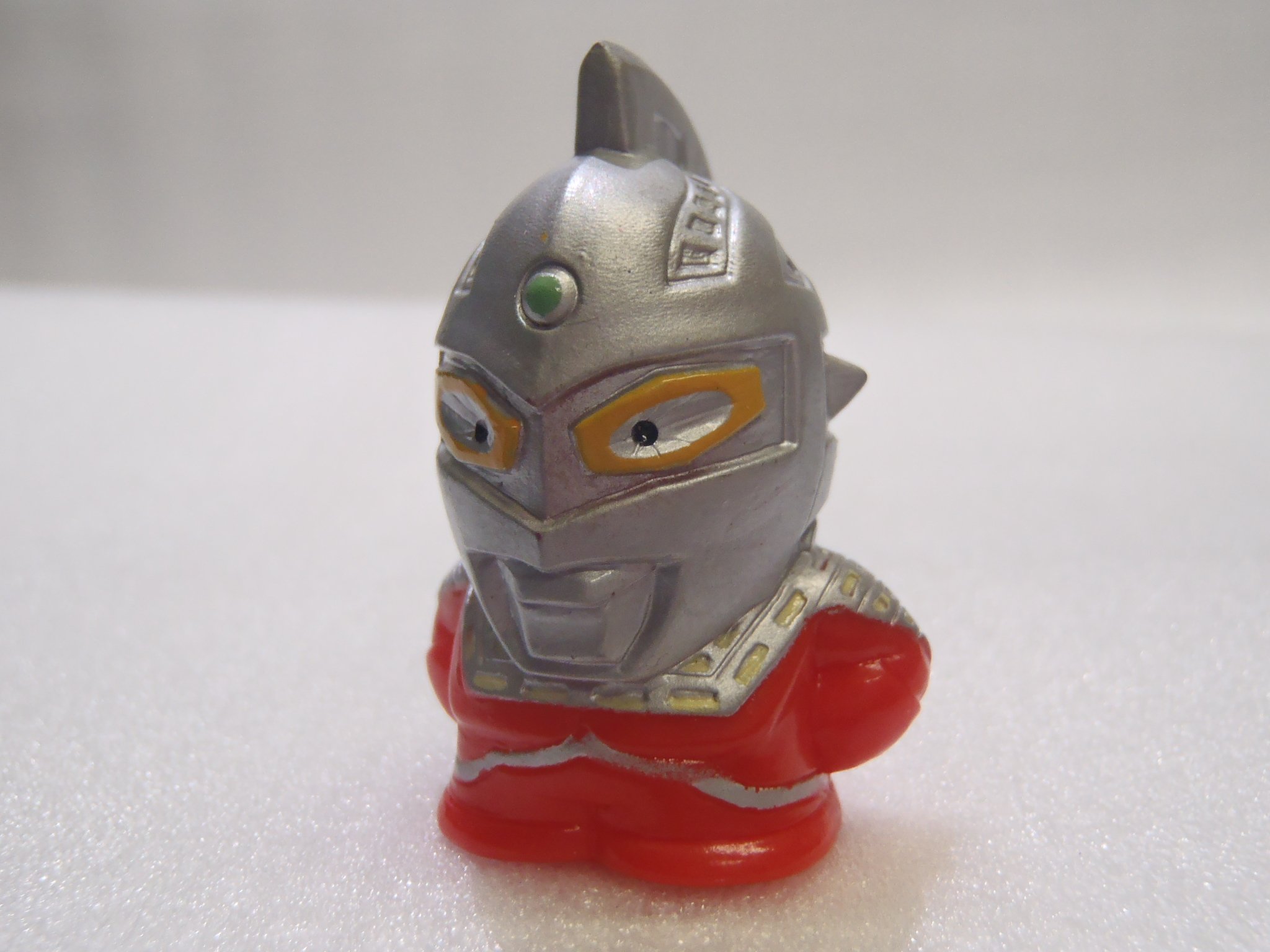 Amazon.co.jp: 円谷 ウルトラヒーロー指人形 ウルトラセブン : おもちゃ