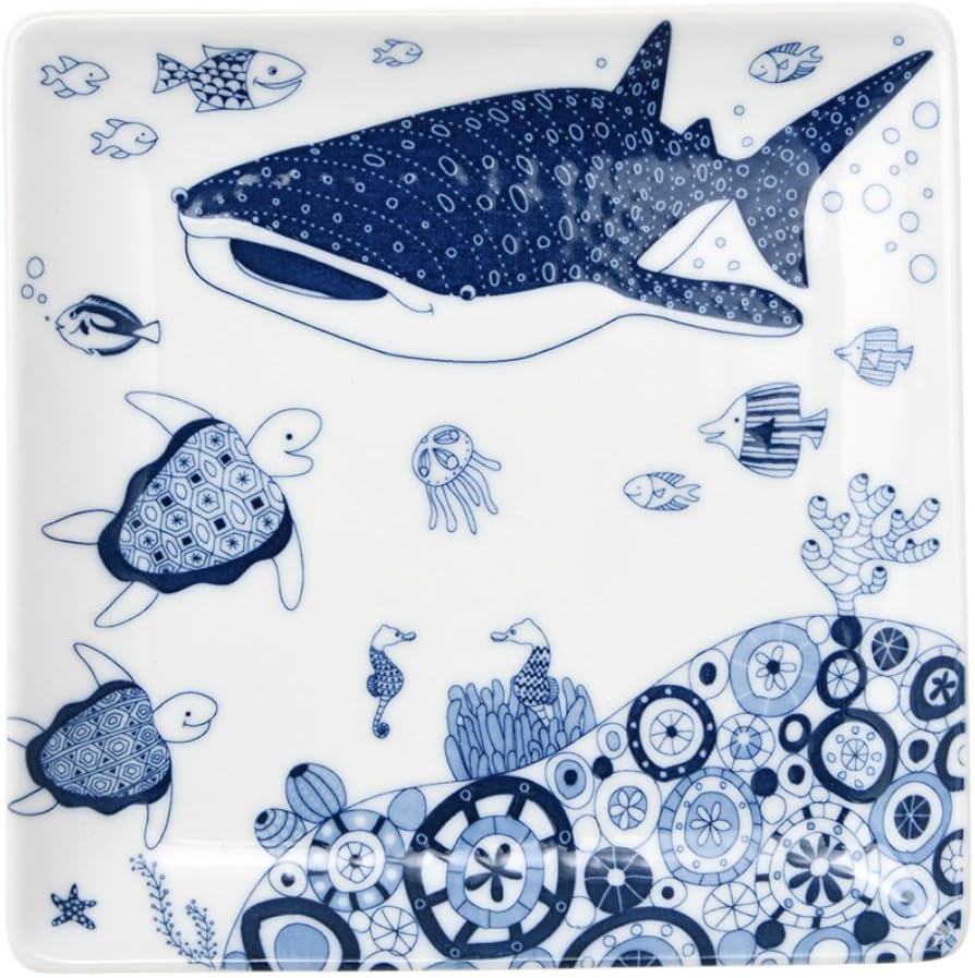 Amazon｜natural69 【 波佐見焼 】 cocomarine 正角皿M ジンベイザメ