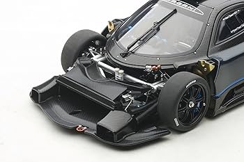 Amazon | AUTOart 1/18 パガーニ ゾンダ レボリューション (カーボン