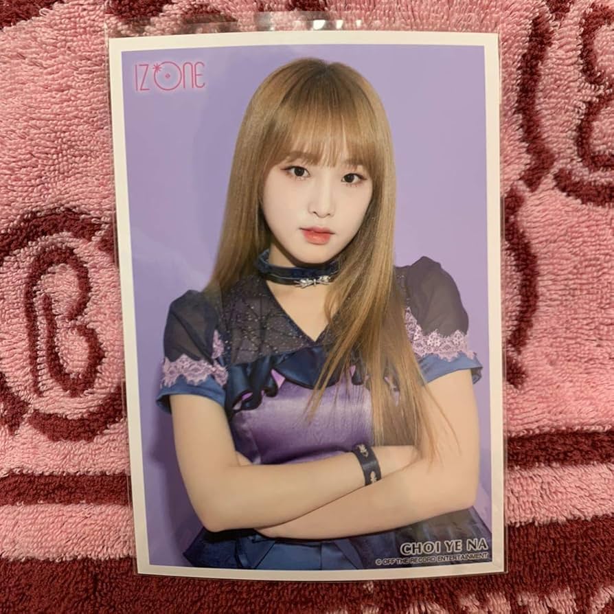 Amazon.co.jp: IZ ONE 好きと言わせたい生写真 チェイェナ : おもちゃ