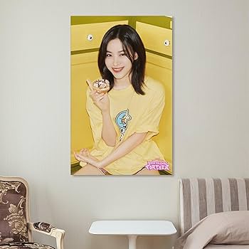 Amazon.co.jp: RYUJIN リュジン ITZY イッチ 2024 SEASON S GREETINGS