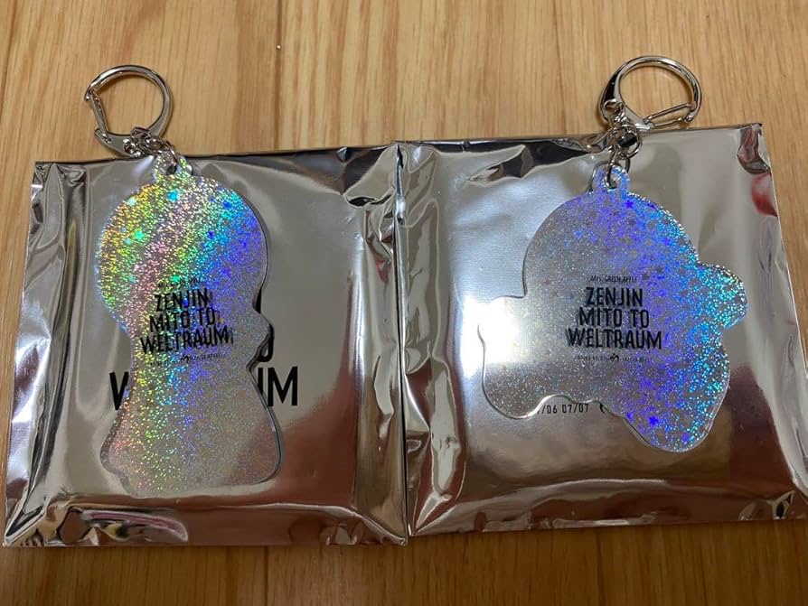 Amazon.co.jp: Mrs.GREEN APPLE ゼンジン アクリルキーホルダー