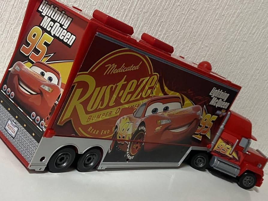 Amazon.co.jp: トミカ カーズ たくさんのせよう！ 大きなマック 24台