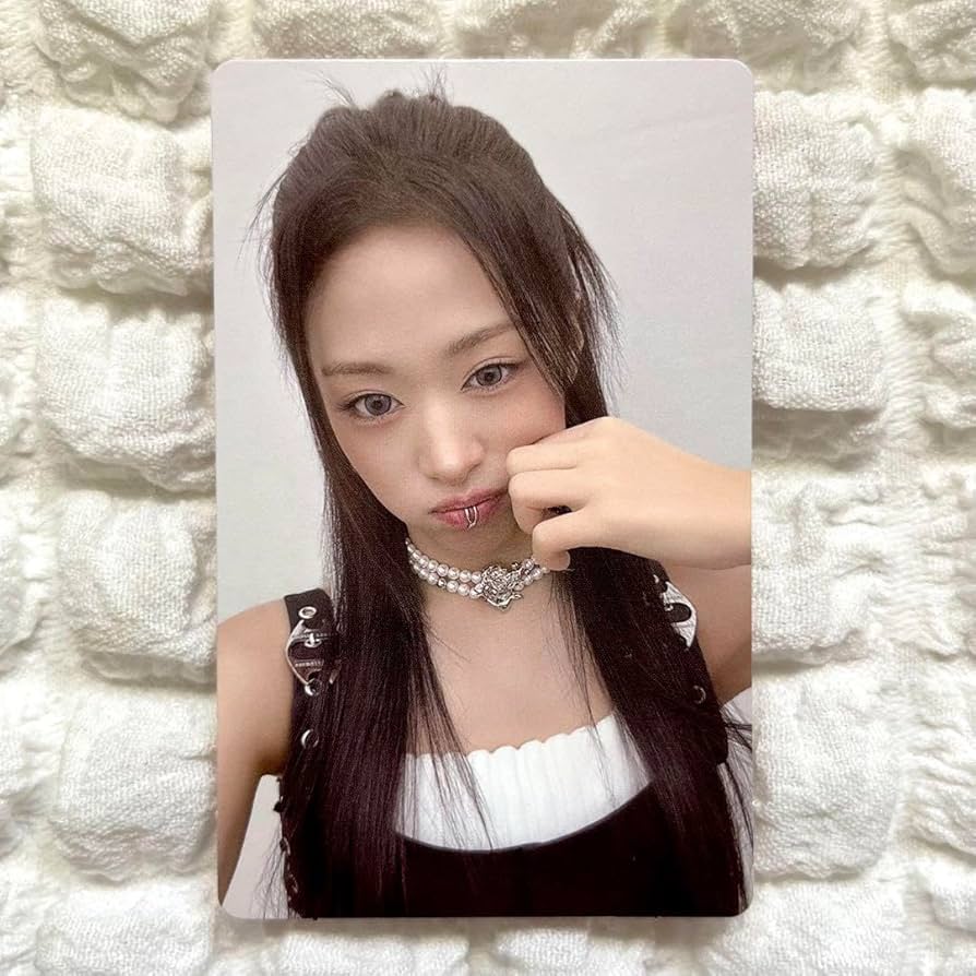 Amazon.co.jp: BABYMONSTER アヒョン トレカ weverse shop 予約 特典