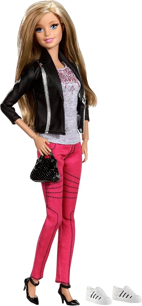 Amazon.co.jp: Barbie バービースタイル！(バービークール)(CFM76