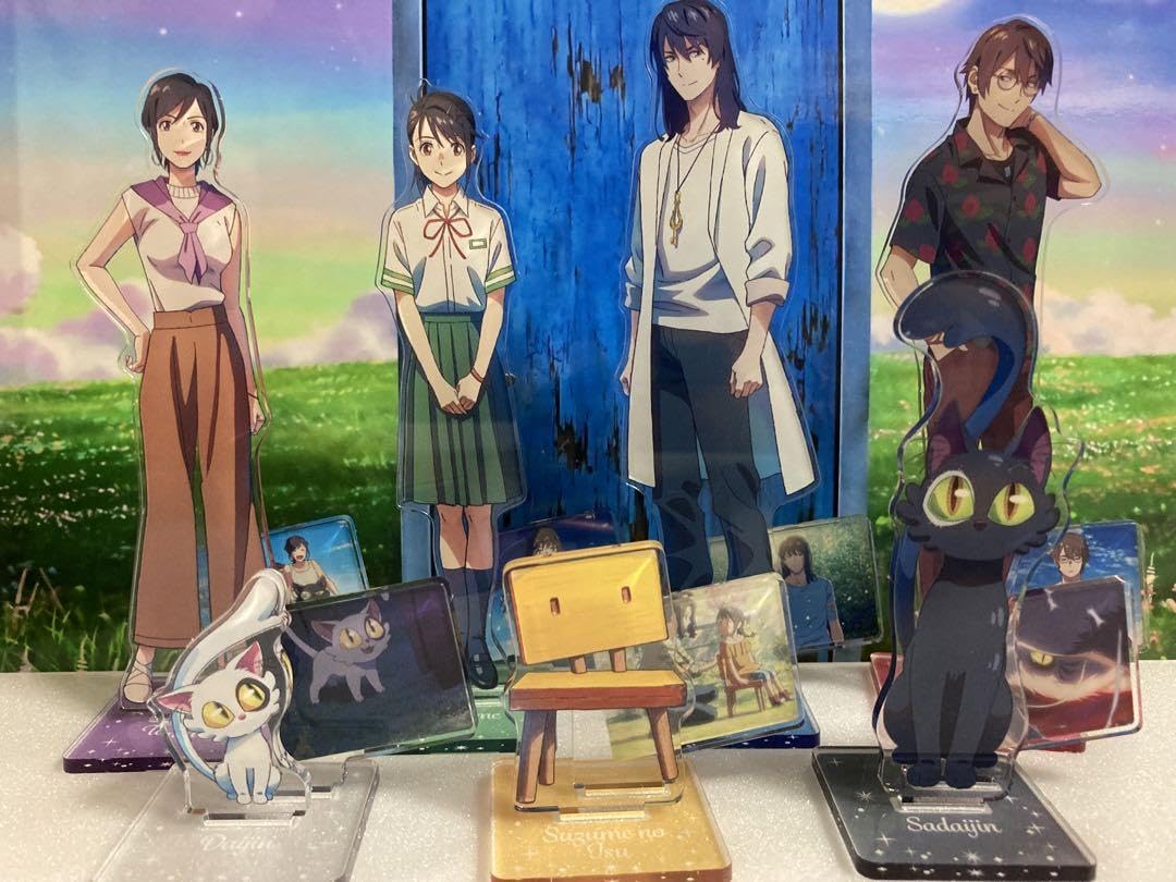 Amazon | すずめの戸締り展 アクリルフィギュア全7体 背景付