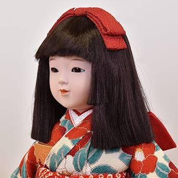 Amazon | 市松人形 ケース飾り コンパクト 抱き人形 松寿 紅白椿 8号