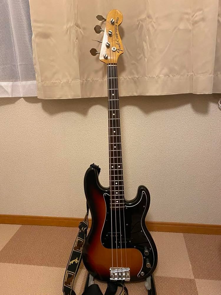 Amazon.co.jp: Fender Japan Precision Bass PB70 : 楽器・音響機器