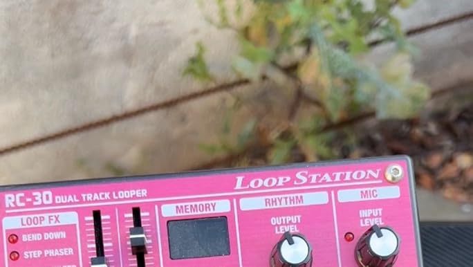 Amazon.com: BOSS RC-30 Loop Station Twin Guitar Pedal, Red