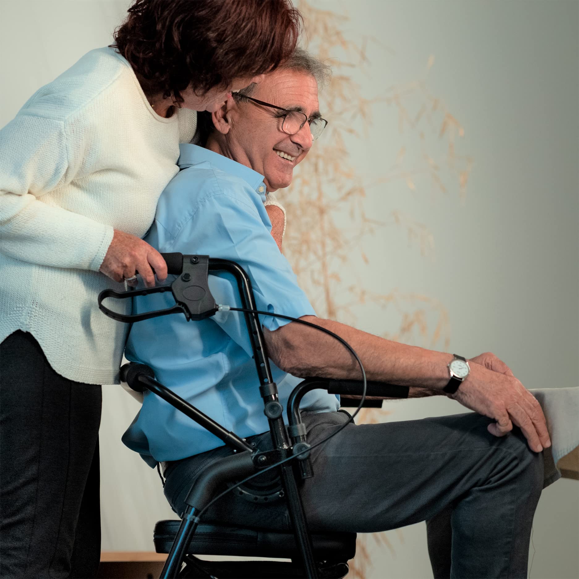 Amazon | KMINA - 歩行器 高齢者用 室内・室外兼用 介護用 多機能椅子