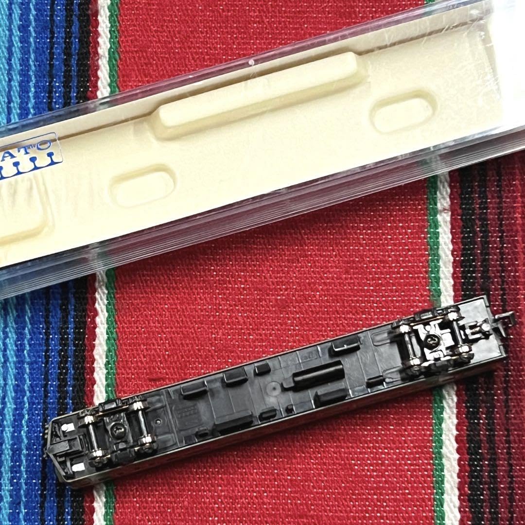 Amazon.co.jp: KATO 4051-1 クハ111 2100 湘南色 Nゲージ : おもちゃ