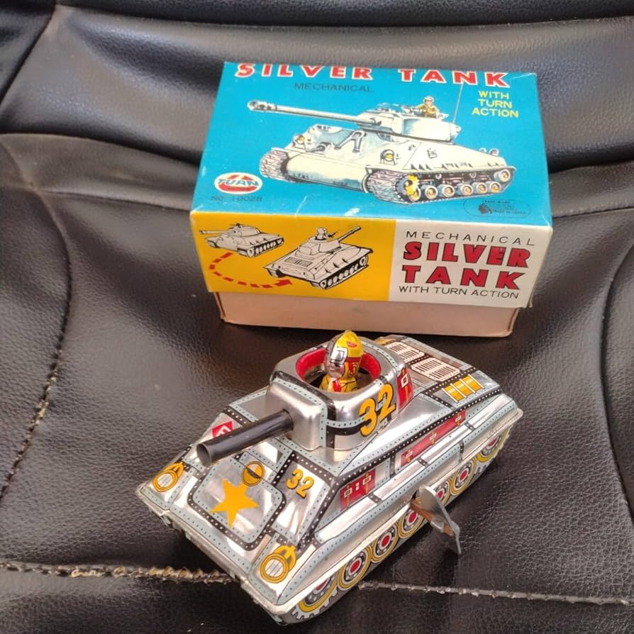 Amazon.co.jp: ブリキ 戦車 箱付き 約11．5センチ レトロ レア 当時