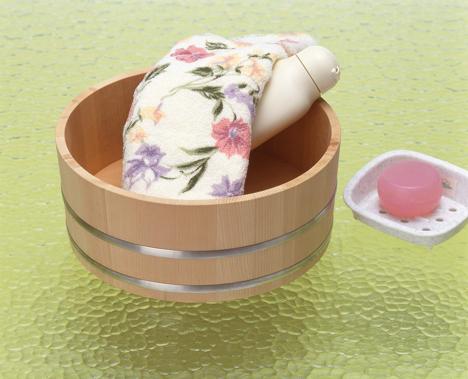 Amazon｜酒井産業 さわら湯桶 お風呂グッズ バス用品 お風呂 木製 木製